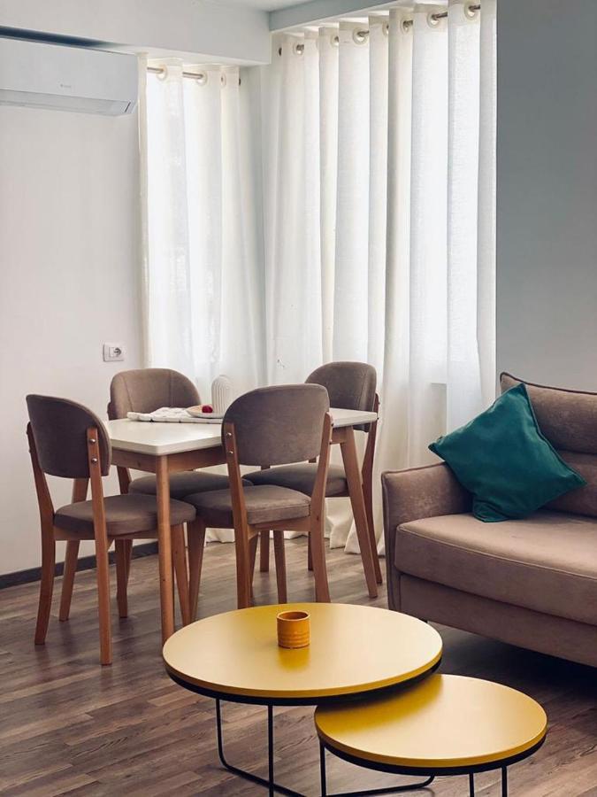 Kuta Apartments Tirane Luaran gambar