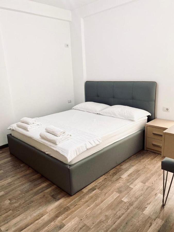 Kuta Apartments Tirane Luaran gambar