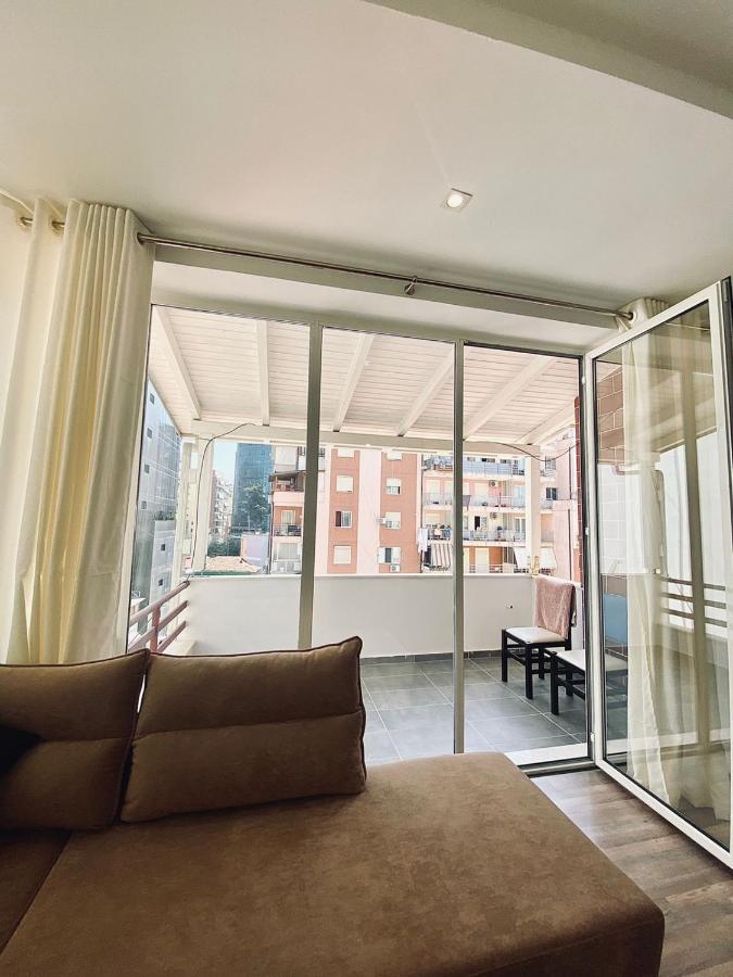 Kuta Apartments Tirane Luaran gambar